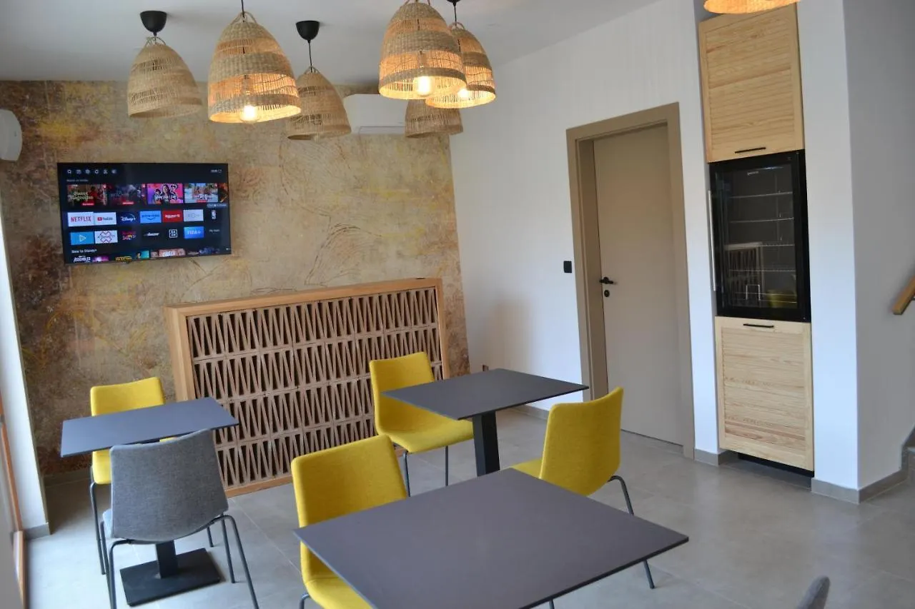 Pula Residence Rooms And Apartments Old City Center