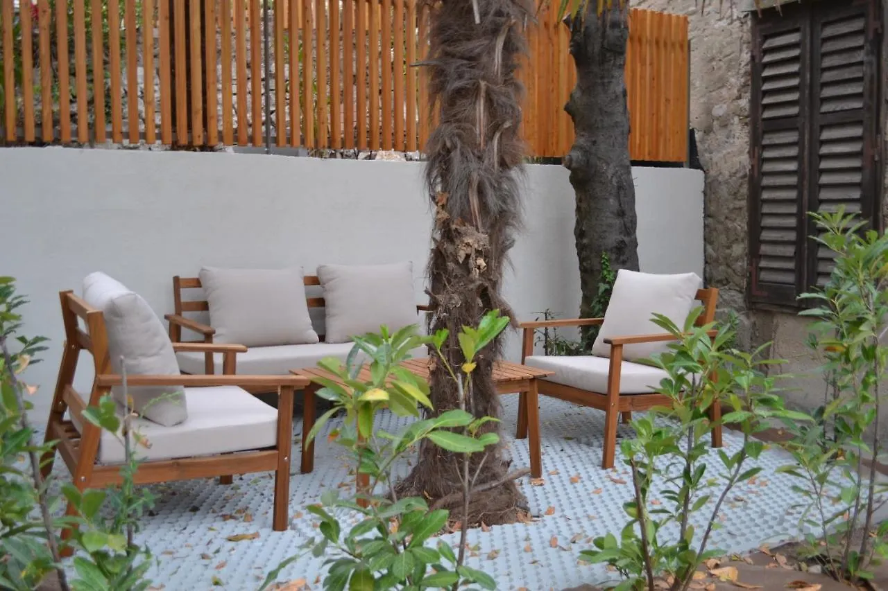 Pula Residence Rooms And Apartments Old City Center