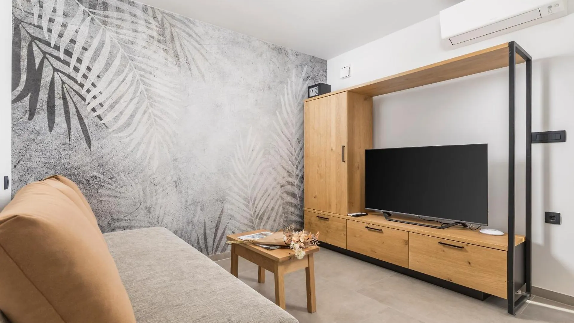 Pula Residence Rooms And Apartments Old City Center Croatia